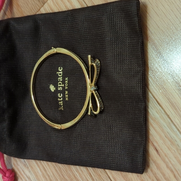 Kate Spade pave bow hinge bangle - Picture 3 of 4